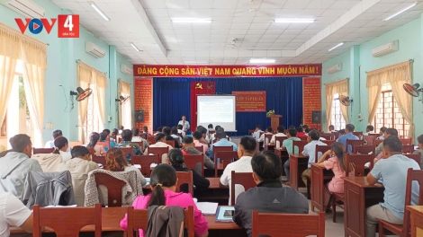 LÂH 90 HỌC VIÊN CHR’HOONG ĐÔNG GIANG BƠƠN TẬP HUẤN XA NAY BH’RỢ ZOOI ĐONG ẶT ĐOỌNG HA PR’LOỌNG ĐHA RỰT, PR’LOỌNG ĐĂN ĐHA RỰT