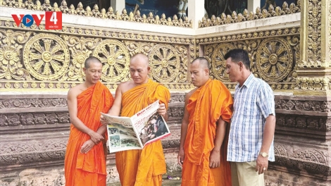 T’MOOT OOY LUẬT CHÍNH SÁCH HAANH DEH MANUYH LIÊM CHOOM COH ĐHANUÔR ACOON COH