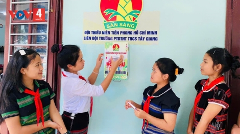 BHRỢ PA DƯR TRƯỜNG HỌC TÊÊM NGĂN CÓH K’COONG CH’NGAI QUẢNG NAM