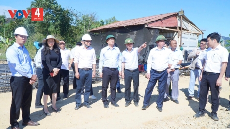 THỪA THIÊN HUẾ: BẤC BH’NƠƠN TR’HAANH COH BH’RỢ ACOON COH