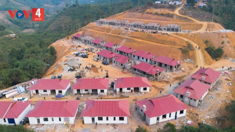 XUÂN MÀ DÚ BẢN TÀ HAN