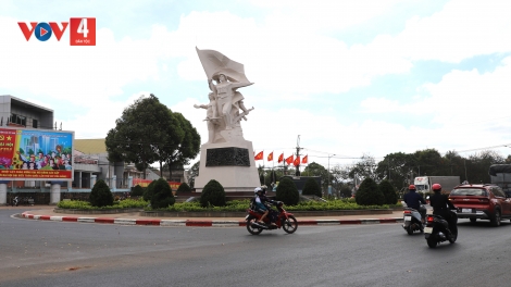 ĂT CHR’VA CHIẾN THẮNG ĐỨC LẬP, G’LUH THẮNG TR’NƠƠP HA CHIẾN DỊCH TÂY NGUYÊN HÂN NOO HA PRUÔT 1975