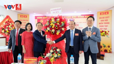 PA DƯR CHI BỘ VOV MIỀN TRUNG NHÂM MÂNG PRANG ZẬP N’ĐĂH, ZOOI TING PA DƯR RAU CHR’NĂP GA MĂC ÂNG VOV 