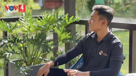 VỀ NGHE GIÓ KỂ