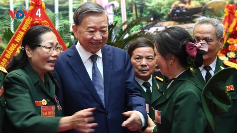 TỔNG BÍ THƯ TÔ LÂM XAY MOON: BH’RỢ “PA CHÔ DƯM G’LÊÊH C’RƠ” TA LUÔN NĂC BH’RỢ CHÍNH TRỊ BHA LÂNG 