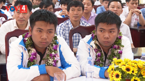 ANH EM SONG SINH