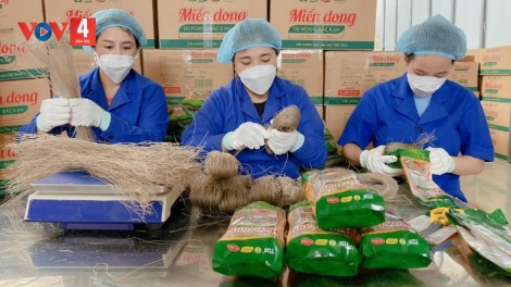 CHA LƯỜN – TỈ AI PẰNG CÚA PỈ NOỌNG NHÌNH BÚNG SLUNG SLE KHẢM KHỎ HẾT KIN ĐẢY ĐÂY