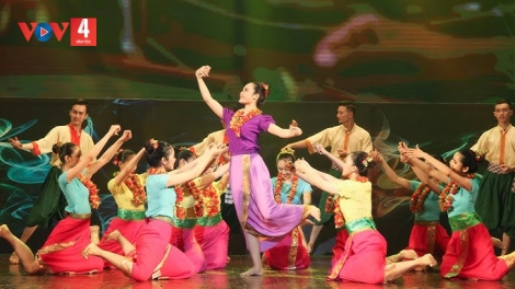 Múa Khơ Me: NHỊP CRAP ĐÊM TRĂNG 