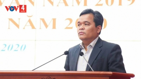 BÍ THƯ GIA LAI VÊY TA K’ĐƯƠI CHÔ BHRỢ THỨ TRƯỞNG BỘ DÂN TỘC LÂNG TÔN GIÁO