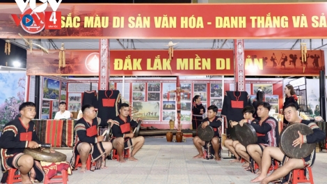 ĐỢ ĐẢNG VIÊN P’NIÊN BHRỢ CLAN BHƯAH CR’NOỌ CR’NIÊNG LÊY BHRỢ TÊNG 