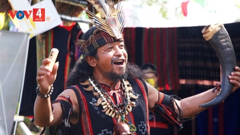 NƠƠI T'RÍ (KHÓC TRÂU) 