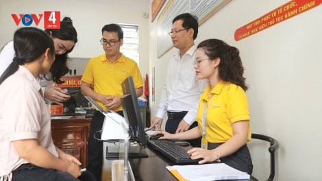 BƯU ĐIỆN VIỆT NAM ĐOỌNG 8 R’BHÂU MANUYH PA BHRỢ XIÊR ZOOI UỶ BAN NHÂN DÂN CẤP CHR’VAL XAY BHRỢ BHA AR BHA TƠ HÀNH CHÍNH