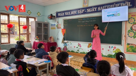 HỌC SINH DA DING CA COONG ĐÀ NẴNG BHUI HAR TƯƠC LỚP