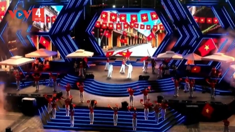 CLAN BHƯAH RÂU MÂNG LOOM OOY MƯY ĐÀ NẴNG GUNG DƯR