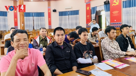 ĐÔNG GIANG XAY MOON C’LÂNG BH’RỢ ĐOỌNG HA ĐHA ĐHÂM C’MOR COH RUH PA BHRỢ