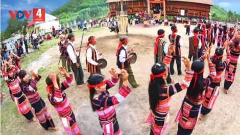 BHIỆC BHAN HƠNH DEH CHIẾN THẮNG ÂNG ĐHANUÔR BAHNAR ĐHỊ TÂY NGUYÊN