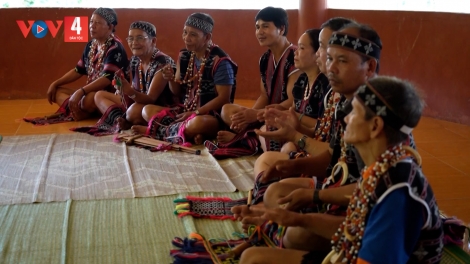 ZƯ LÊY PR'ĂT BH'RỢ ĐOÀN KẾT - C'RƠ TƠỢ VÊÊL BHƯƠL CƠ TU