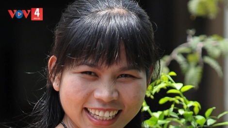 P'RƠƠM CÔNG NĂC ĐHÊÊNG P'RƠƠM ANĂM