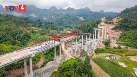 CAO BẰNG LỒNG LÈNG HẾT BẠI FẤN VIỂC SLE LẨP PĂN LẸO FẤN CHÈN PỔN CÚA PI NẨY