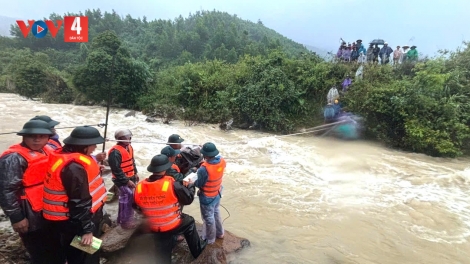 ĐHANUÔR TP HUẾ TING PA GHIT LÂH MƠ LÂNG RAU CĂH LIÊM ÂNG PLENG K’TIẾC