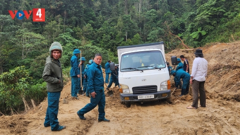 T’BHLÂNG BHRỢ PA LIÊM C’LÂNG ZR’LỤ HR’CÂH HA VOOH DA DING HÙNG SƠN