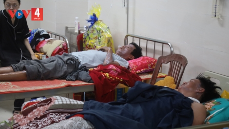 BH’RỢ LÂH CƠNH CR’NOỌ ÂNG 3 CHA NĂC MANUYH BHRỢ BH’RỢ TA BƠƠN ACHÔNG AXIU COH LÝ SƠN DƯR CHÔ TƠỢ RAU CHOOM NG’CHÊỆT BIL