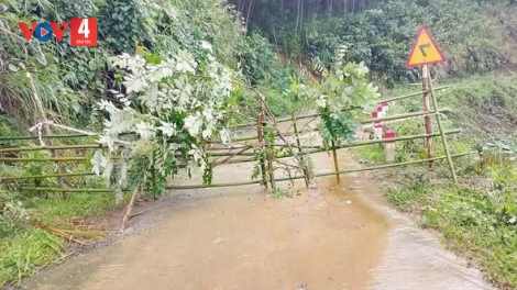 LEH HR’LỤ COH C’LÂNG MOỌT OOY CHR’VAL LA ÊÊ