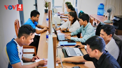 BHRỢ MA MECH BỘ MÁY LÂNG LƯCH LOOM LÂNG ĐHA NUÔR COH CHR’VAL