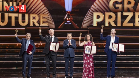 CHỦ TỊCH QUỐC HỘI TA ĐANG MOON: VIỆT NAM NĂC ZR’LỤ NG’TƯƠC LIÊM PR’HAY ÂNG PAZÊNG APÊÊ BHRỢ BH’RỢ KHOA HỌC