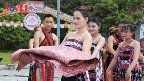 T'RUIH PA XƯL P'RA CƠ TU THỨ 5 T'NGAY 04/12/2025