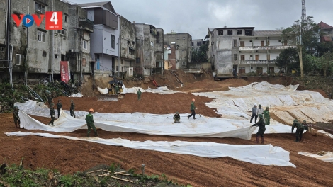 ĐHANUÔR KHE SANH VĂL CHÔ OOY ĐONG TƠỢ LÂH MUY C’XÊÊ TƠƠI ĐHẤC TU HR’LANG K'TIẾC