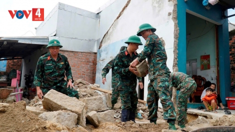 ĐỢ ĐHR’NÔNG ĐÔNG LIÊM LOOM QUÂN - ĐHANUÔR