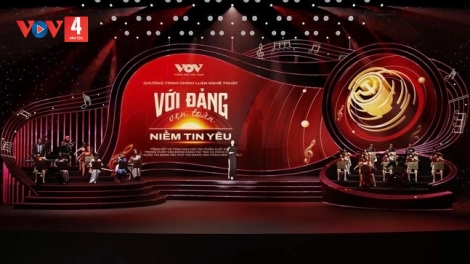 “LƯCH LOOM LÂNG ĐẢNG”: HA DUM NGHỆ THUẬT CHR’NĂP ÂNG VOV PA CHĂP TƯƠC ĐẠI HỘI XIV