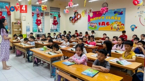 XAY BHRỢ BHA AR GIÁO KHOA PA ZƯM ĐH’RƯAH: PA XIÊR ZR’NĂH K’ĐHẠP, LIÊM MA MƠ C’NĂL BH’RỢ, HỌC SINH BUÔN NĂL