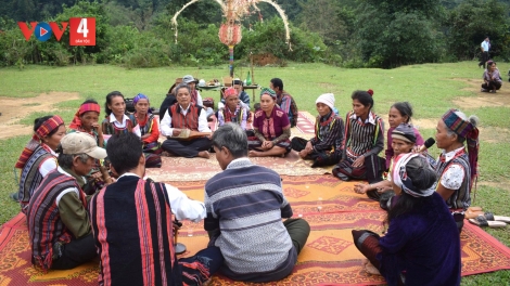 ĐƠƠNG K’CIR VĂN HOÁ MOOT OOY TRUNG TÂM C’LÂNG PA DƯR PA XƠC 