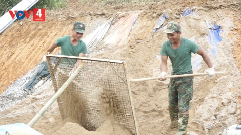 BỘ ĐỘI ĐÀ NẴNG TOONG T'NGAY HA DUM ZOOI ĐHA NUÔR CHOH ĐONG HƠNH TẾT