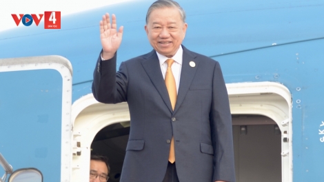 TỔNG BÍ THƯ TÔ LÂM TƯƠC OOY PHNOM PENH, NĂC TƠƠP TƯƠC LUM LÊY CẤP NHÀ NƯỚC OOY CAMPUCHIA