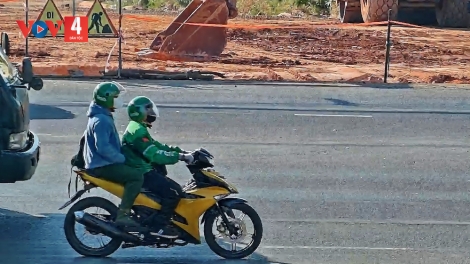 BỘ CÔNG AN HƠNH DEH PAZÊNG C’BHUH, CHA NĂC MANUYH ƠY ZOOI CHÊÊC LÊY C’BHUH TÔNG ZÊN NGÂN HÀNG VIETCOMBANK GIA LAI