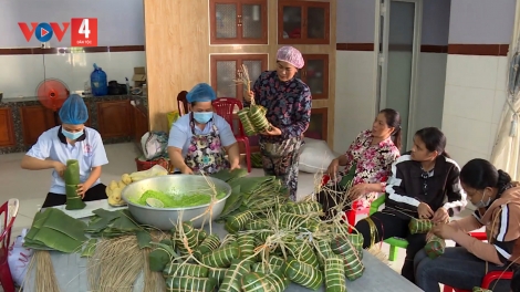 ក្ដោបក្ដាប់បានទីផ្សារចូលឆ្នាំវៀតណាម ជាឪកាសសម្រាប់ធ្វើមានជូនប្រជាកសិករខ្មែរនៅខេត្តវិញឡុង។