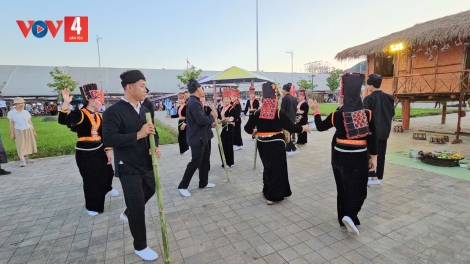 MẠ GRỢ - ĐHR’NIÊNG BH’RỢ CA VĂR PR’ĐOỌNG, TÊÊM NGĂN 