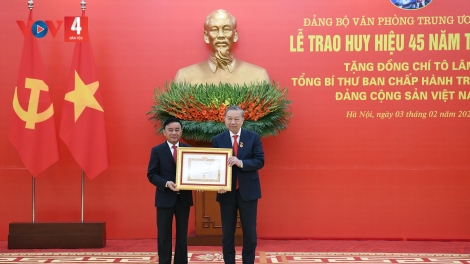 BH’RỢ PA ĐƠP ĐOỌNG HUY HIỆU 45 C’MOO ĐẢNG HA TỔNG BÍ THƯ TÔ LÂM