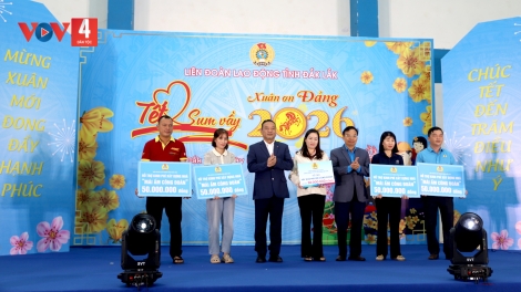 “TẾT PA ZƯM - HA PRUÔT CHĂP HƠNH ĐẢNG” CHROOI PA XOỌNG K’RANG LÊY TÊT HA CÔNG ĐOÀN VIÊN LƯM ZR’NĂH K’ĐHAP ĐHỊ ĐẮK LẮK