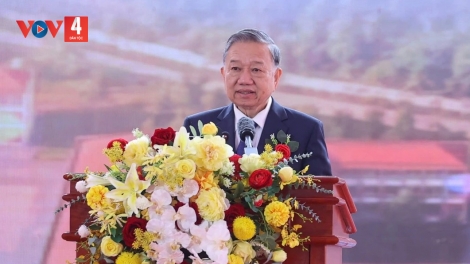 TỔNG BÍ THƯ TÔ LÂM: CHOOM BHRỢ TÊNG TRƯỜNG HỌC P’TÊÊT LÂNG BHRỢ PA DƯR ĐHỊ P’TOO PA CHOOM LIÊM T’MÊÊ