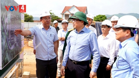 QUẢNG NGÃI BHRỢ LIÊM CHOOM RÂU ƠY VAIH ĐHỊ ZR’LỤ CỬA KHẨU BHA LANG K’TIÊC BỜ Y