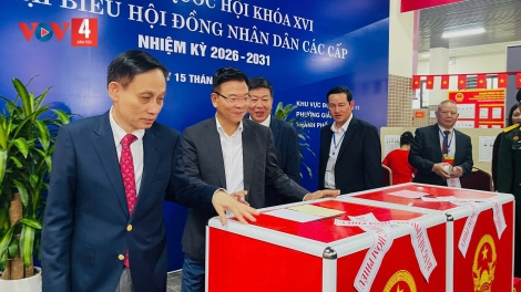 PHÓ THỦ TƯỚNG LÊ THÀNH LONG LÂNG BỘ TRƯỞNG LÊ HOÀI TRUNG T’MOỌT PHIẾU ĐHỊ ZR’LỤ BẦU CỬ GIẢNG VÕ