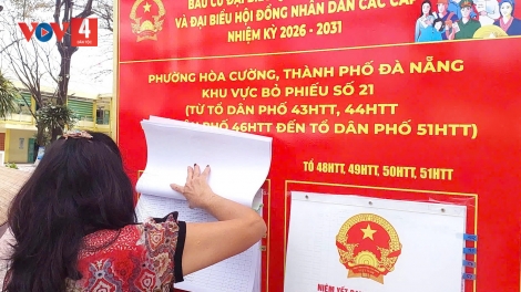 ĐÀ NẴNG K’ĐƯƠI MOON CÔNG NHÂN LƯƠT BẦU CỬ CRÊÊ LUẬT