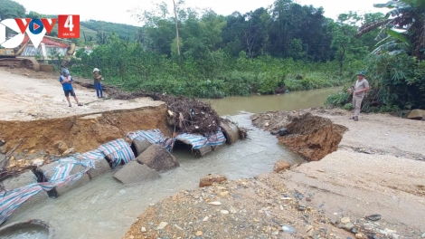BHRỢ C’LÂNG Z’LÂH CRÂNG ĐOỌNG HA LÂH 2.200 CỬ TRI ZR’LỤ DA DING CA COONG ĐÀ NẴNG LƯỚT BẦU CỬ