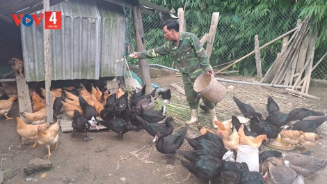 ĐẢNG VIÊN COH K’COONG CH’NGAI A LƯỚI K’ĐƠƠNG ACỌ BHRỢ LĂM ĐĂH BHRỢ CHA