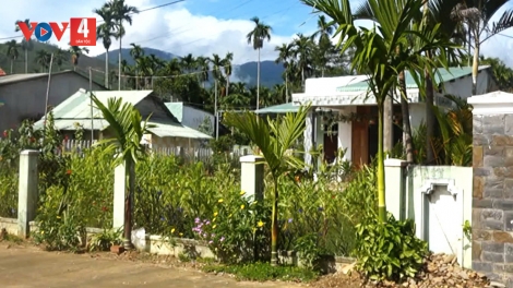 MA NƯIH CHR’NĂP – MOON ĐHA NUÔR ĐƯƠI, BHRỢ DHA NUÔR CHĂP 