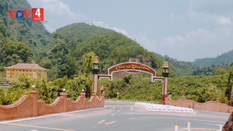 BẾN HIÊN T’BHLẦNG CHA GROONG ROOH CRÂNG